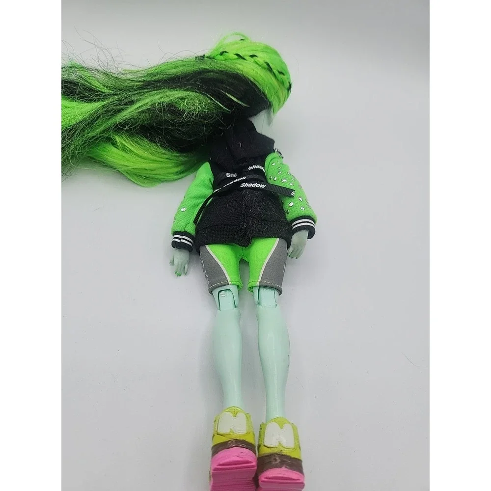 Rainbow High Shadow High Harley Limestone Neon Green Fashion Doll with Outfit